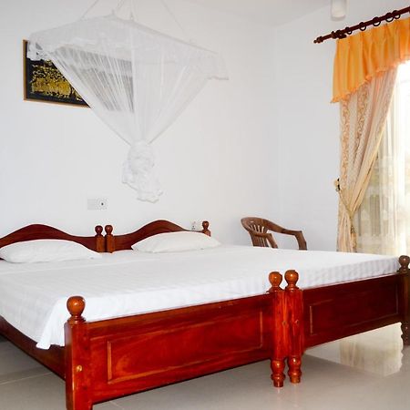 Villa16Hikkaduwa Bagian luar foto